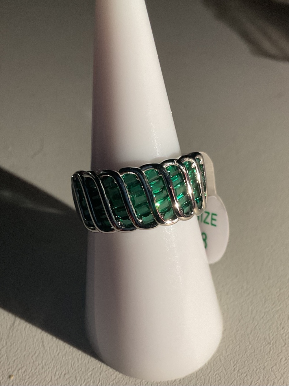 bp Green Baguette-Style Silver-Tone Ring